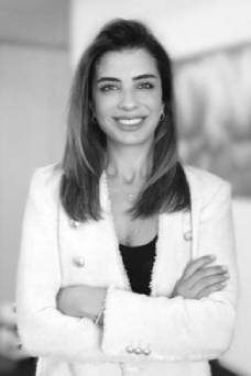 Özge Karadaş